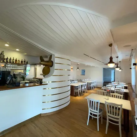 Laguna & Restaurant Otel 3*