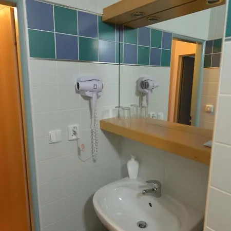 Laguna & Restaurant Otel Ceske Budejovice