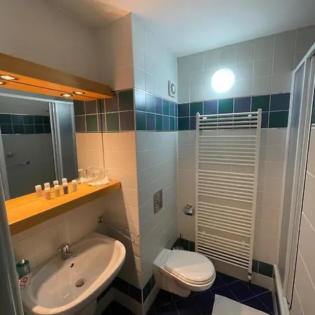 Otel Laguna & Restaurant 3*