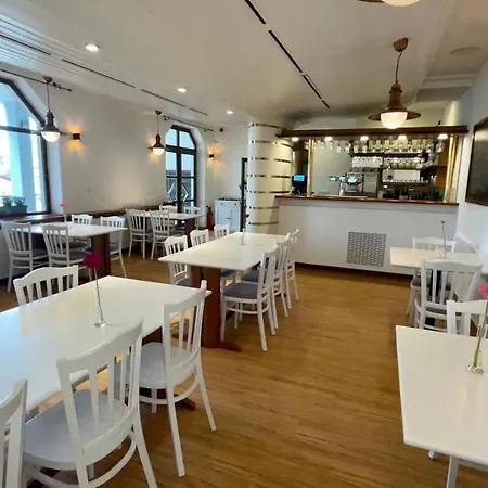 Otel Laguna & Restaurant