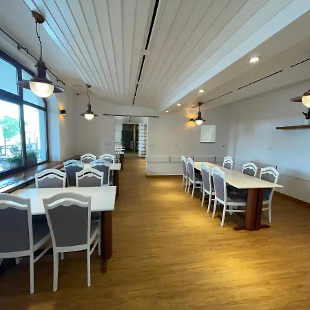 Laguna & Restaurant 3*