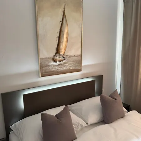 Laguna & Restaurant Hotel Ceske Budejovice
