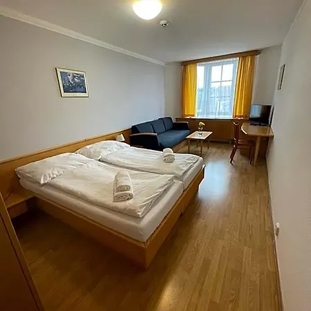 Laguna & Restaurant 3* Ческе-Будеёвице
