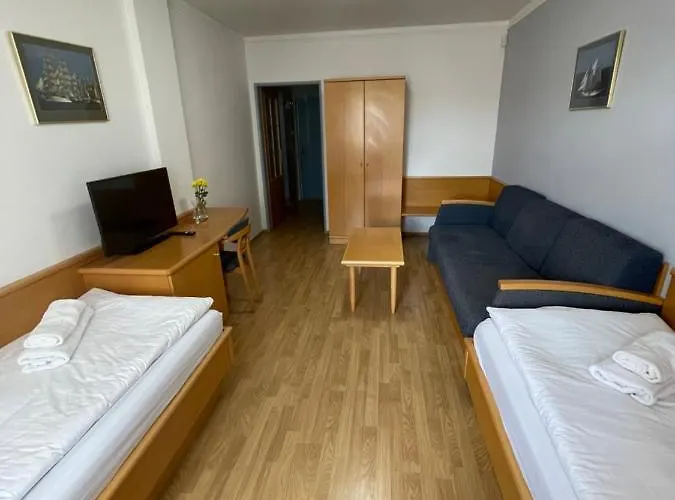 Laguna & Restaurant 3* Budweis