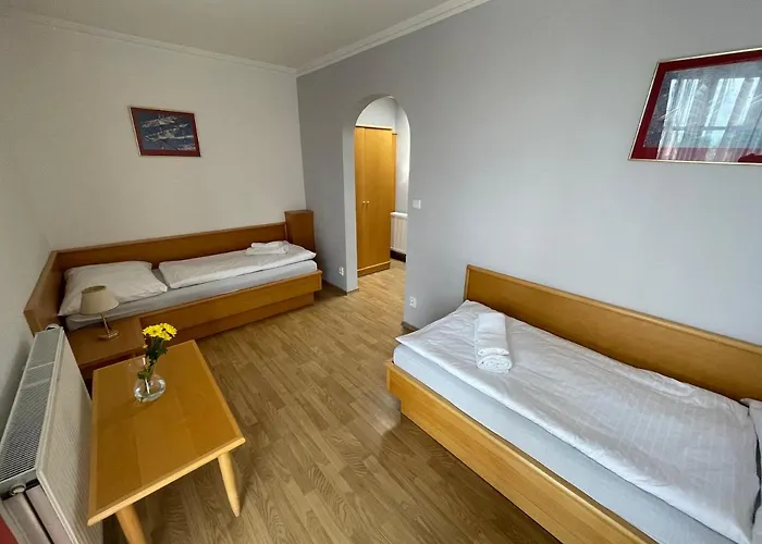 Laguna & Restaurant 3* Budweis