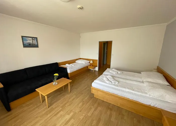 Laguna & Restaurant Hotel Budweis